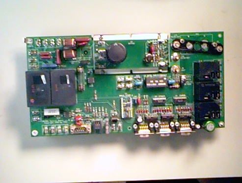 JPG image of assembled control board (78kB)
